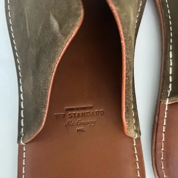 WP Standard Mr Grumpy slipper olive suede MXL display picture 1